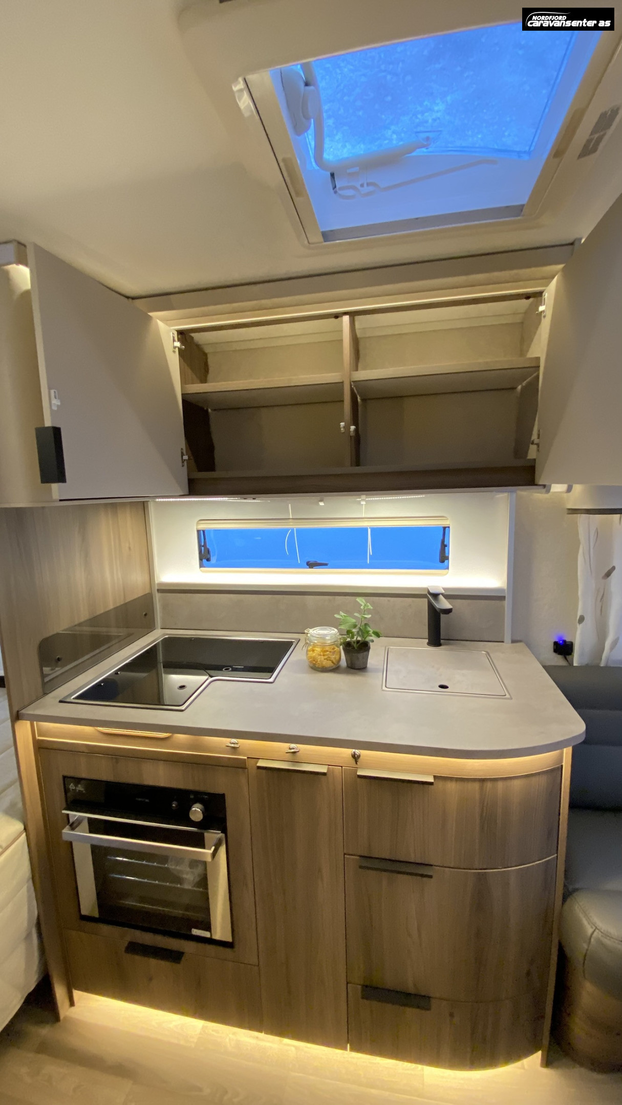 KABE ROYAL 600 TDL KS - KABE