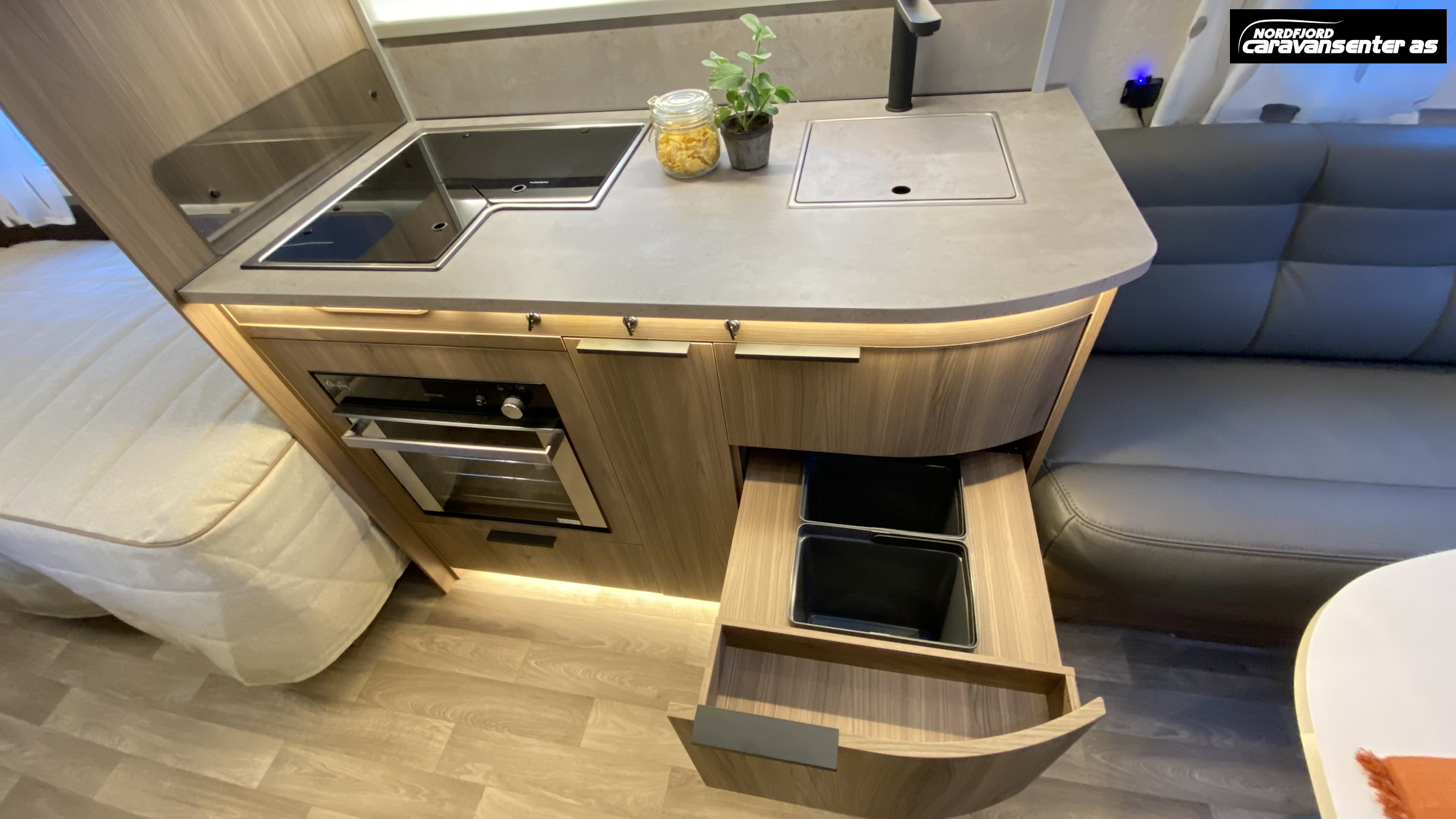 KABE ROYAL 600 TDL KS - KABE