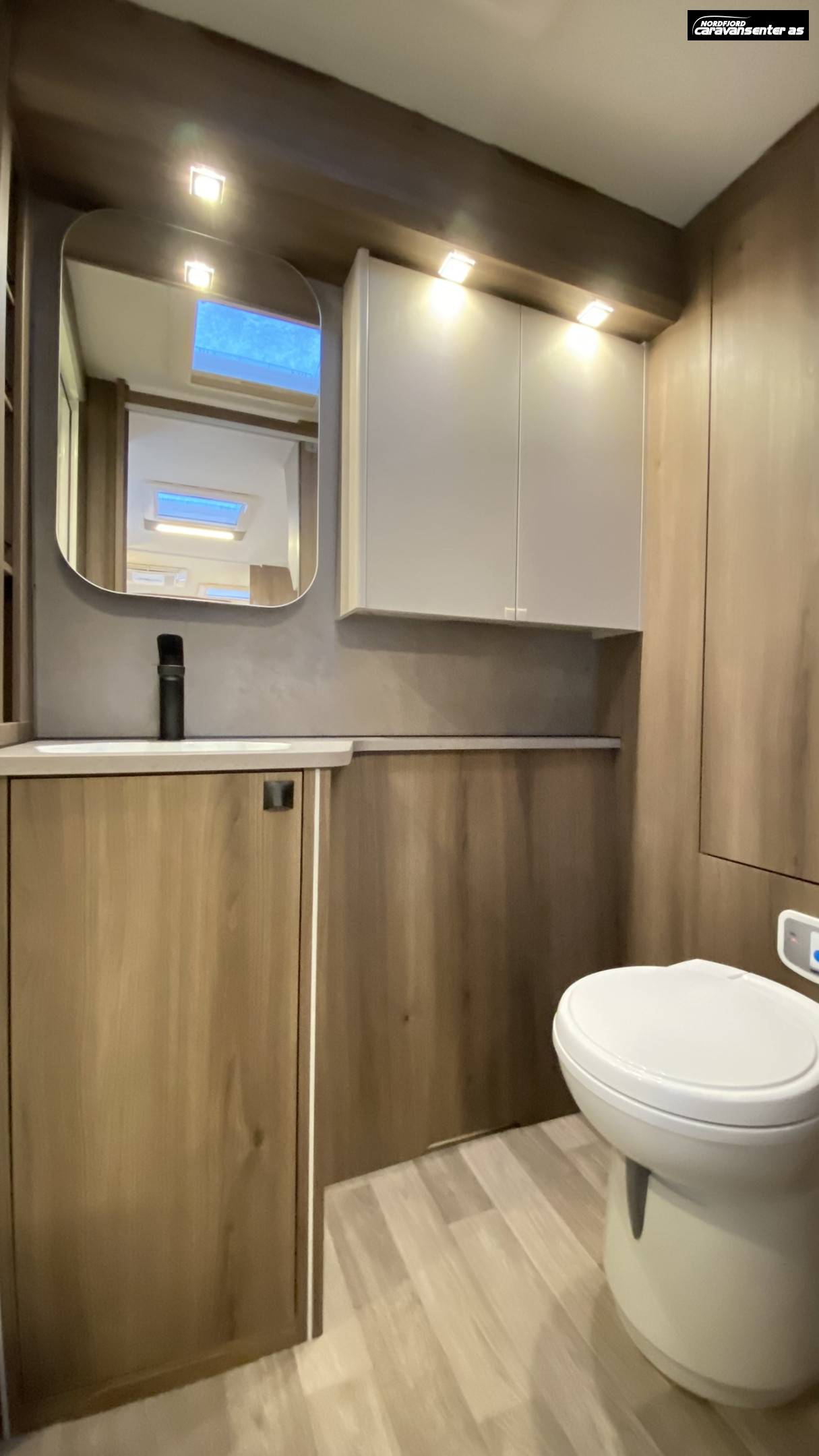 KABE ROYAL 600 TDL KS - KABE